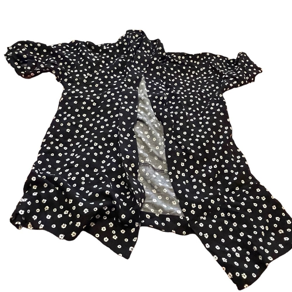 Ripzone Daisy Floral Cardigan\Kimono - Size Medium NWT